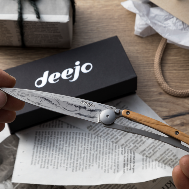 Deejo engraved knifes