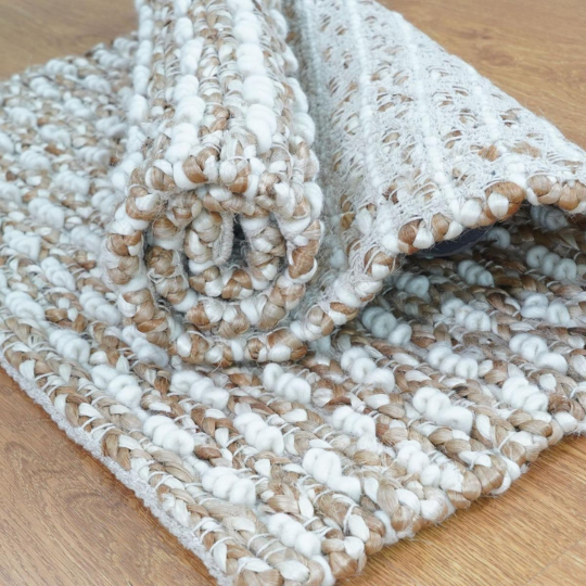 image of farmhouse rug from homespice