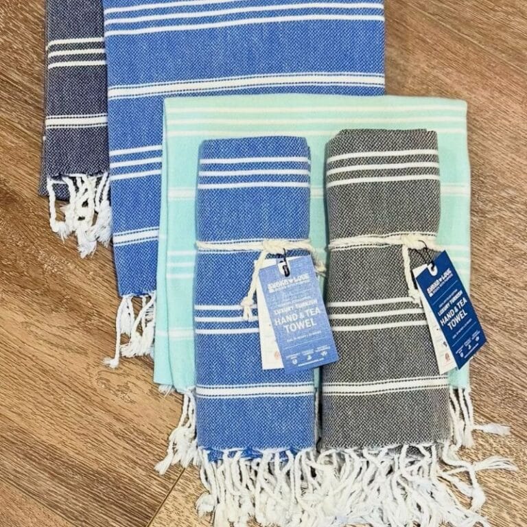 Shaka Love towels